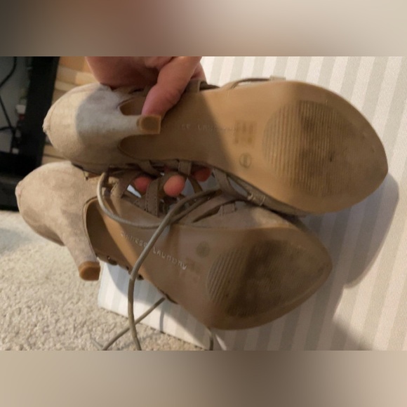 Chinese Laundry heels - Picture 5 of 7